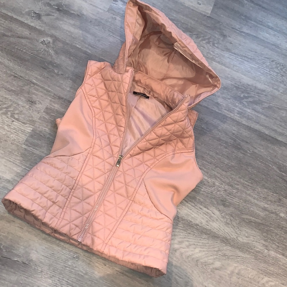 Bebe pink vest size small